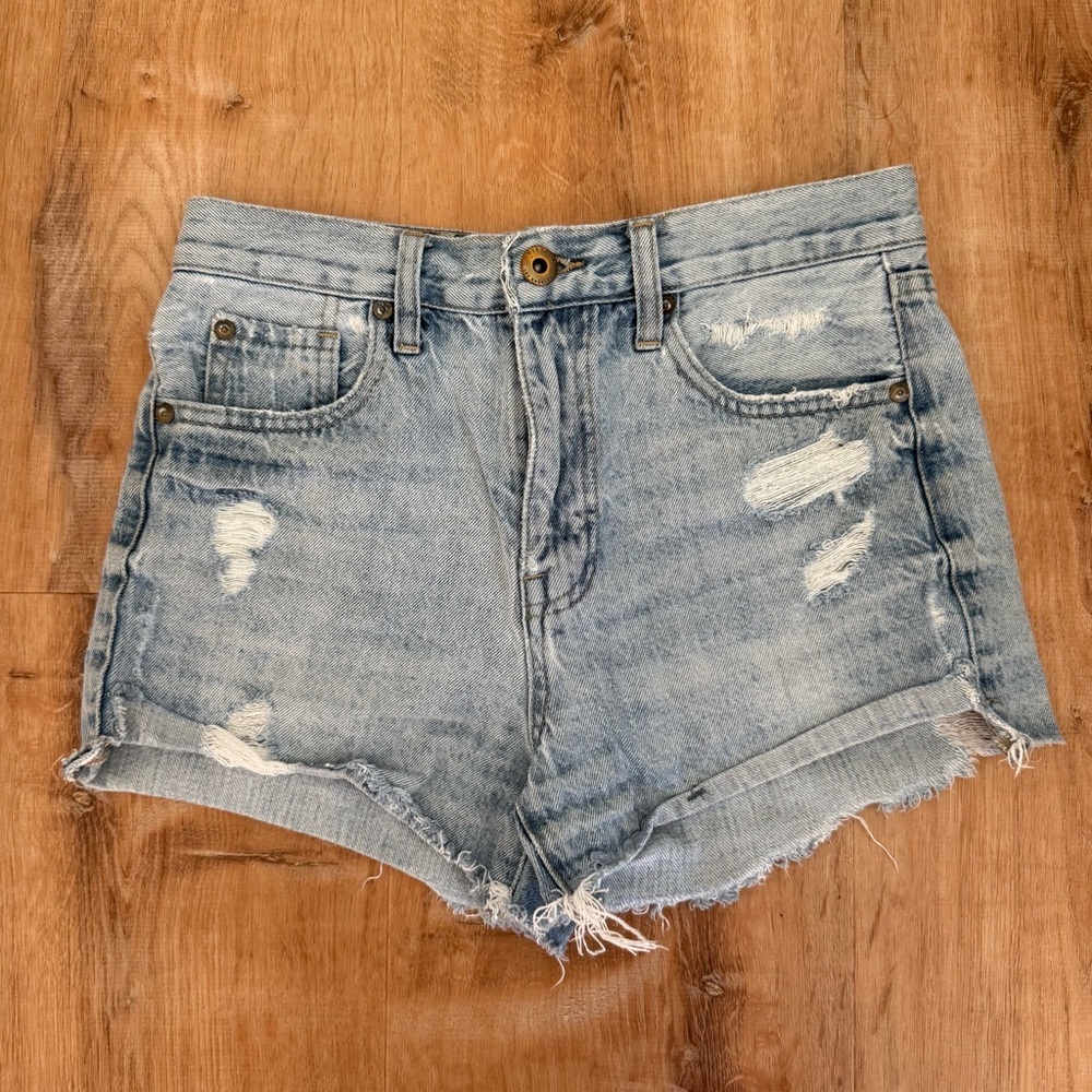 Pistola- Kylee Relaxed High Rise Distressed Shorts size 24